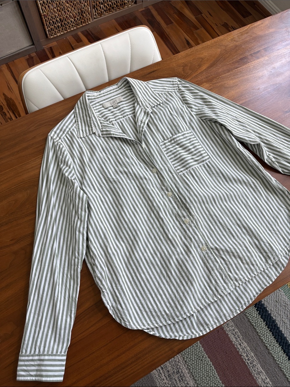 LOFT Striped Everyday Oversized Pocket Shirt Size Medium - Picture 3 of 6